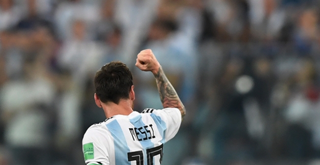 Dünya Futbola Kavuşurken Messi Oyuna Dönüşünü Anlatıyor