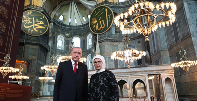 Cumhurbaşkanı Erdoğan, Ayasofya Camii'nde İncelemelerde Bulundu