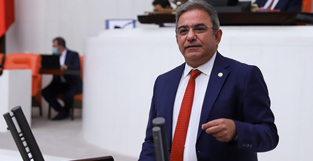 CHP’li Budak: “Serik Belediye Başkanına Siyasi Mobbing Uygulanıyor”