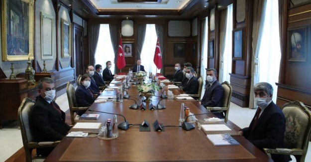 Cumhurbaşkanı Erdoğan, Anadolu Ajansı Yönetim Kurulu Üyelerini Kabul Etti