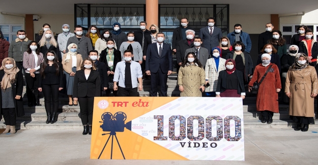 EBA TV Öğretmenleri 10 Ayda 10.000 Ders Videosu İle Rekora İmza Attı