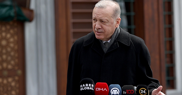 Cumhurbaşkanı Erdoğan: “Öncelikle Anayasa Mahkemesi Başkanı Laikliği Öğrenmesi Lazım”