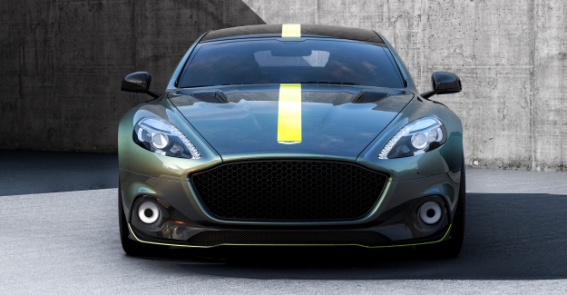 Aston Martin’den Lüks Bir Sedan: Rapide AMR Dünya Çapında Yalnızca 210 Kişi Sahip Olabilecek!