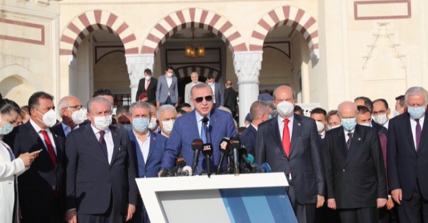 Cumhurbaşkanı Erdoğan, Kurban Bayramı Namazı’nı Lefkoşa Hala Sultan Camii’nde Kıldı
