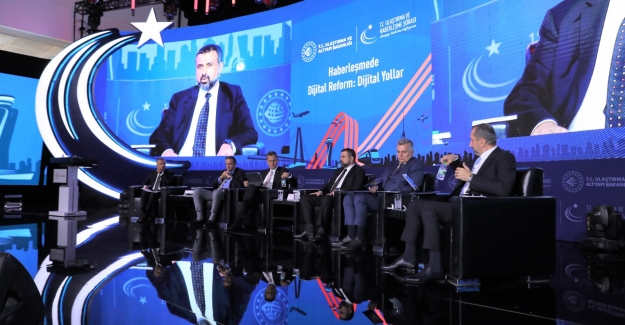 Türksat AŞ Genel Müdürü Ertok, “Haberleşmede Dijital Reform: Dijital Yollar” Paneli’nde