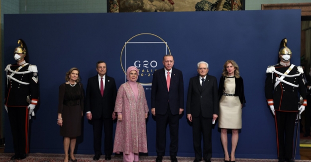 Cumhurbaşkanı Erdoğan, İtalya Cumhurbaşkanı Mattarella’nın G20 Liderleri Onuruna Verdiği Yemeğe Katıldı