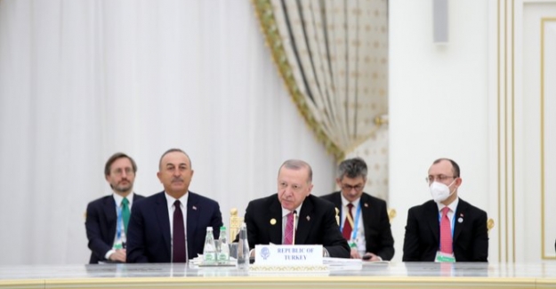 Cumhurbaşkanı Erdoğan, Ekonomik İşbirliği Teşkilatı 15. Liderler Zirvesi’ne Katıldı