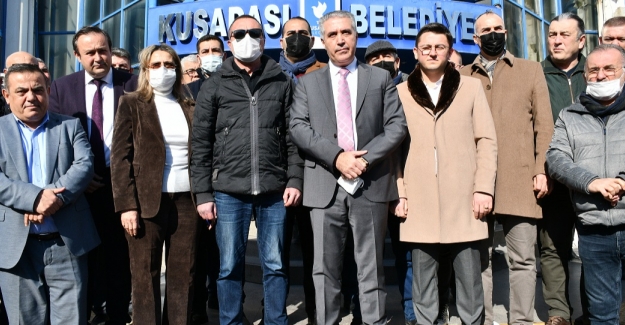 Kuşadası Belediye Başkan Yardımcısı Turan: "Tehdit Ve Şantaja Boyun Eğmeyeceğiz"