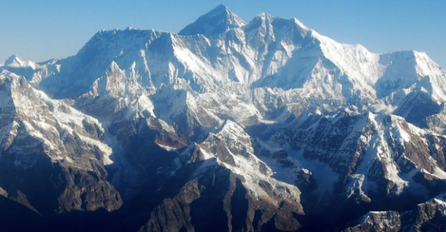 Çin, Everest'in Altında Büyük Bir Linyit Yatağı Buldu
