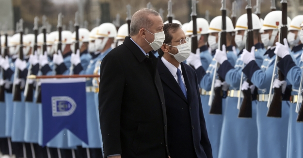 Cumhurbaşkanı Erdoğan, İsrail Cumhurbaşkanı Herzog’u Resmî Törenle Karşıladı