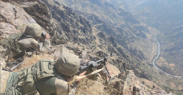 Zeytin Dalı Bölgesine Taciz Ateşi Açan 3 PKK/YPG’li Terörist Etkisiz Hale Getirildi