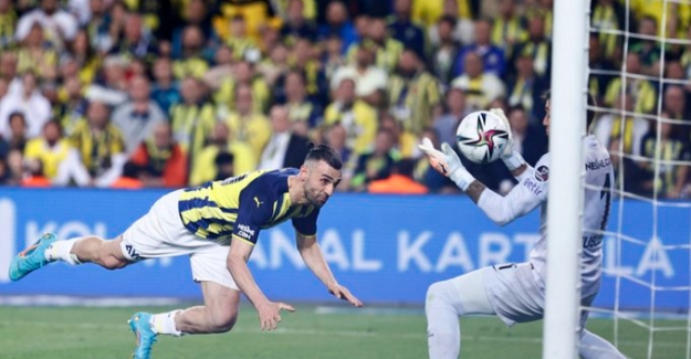 Derbide Gülen Taraf Fenerbahçe