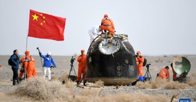 Shenzhou-13 Mürettebatı 6 Ayın Ardından Dünyaya Döndü