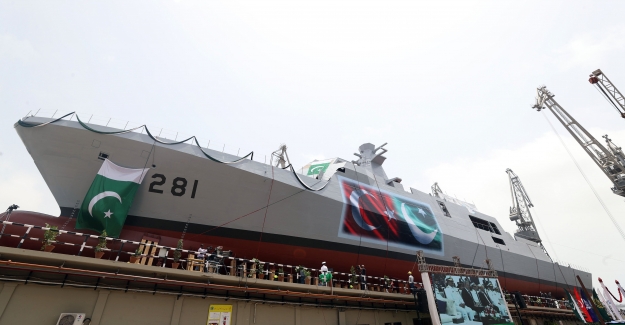 Pakistan MİLGEM Projesi'nin Üçüncü Gemisi Badr, Karaçi Tersanesinde Denize İndirildi