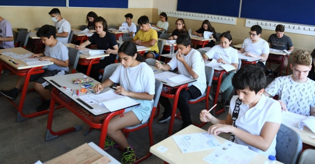 LGS Kapsamında Sınavla Öğrenci Alacak Okulların Kontenjanları İle Geçen Yılki Yüzdelik Dilimleri Açıklandı