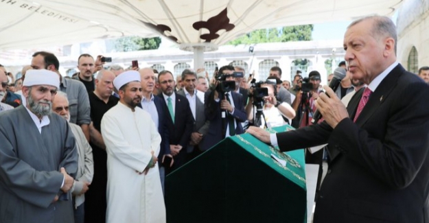 Cumhurbaşkanı Erdoğan, Mehmet Nimet Kaya'nın Cenaze Törenine Katıldı