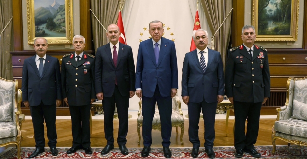 Cumhurbaşkanı Erdoğan, İçişleri Bakanı Soylu Ve Beraberindeki Heyeti Kabul Etti