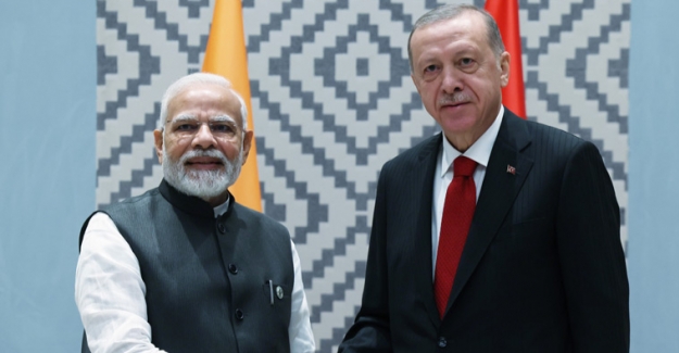 Cumhurbaşkanı Erdoğan, Hindistan Başbakanı Modi’yi Kabul Etti