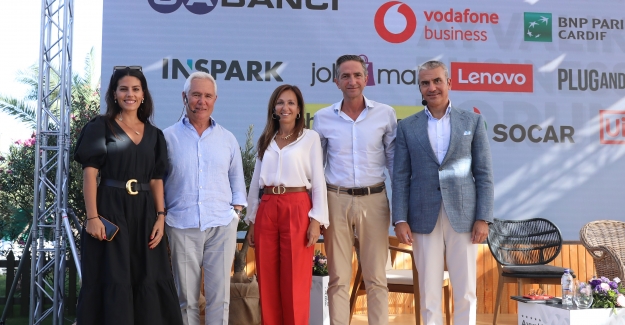 Vodafone Türkiye CEO'su Aksoy:  "2025 Yılına Kadar ‘Çevresel, Sosyal, Yönetişim’ Alanında Liderliği Hedefliyoruz"