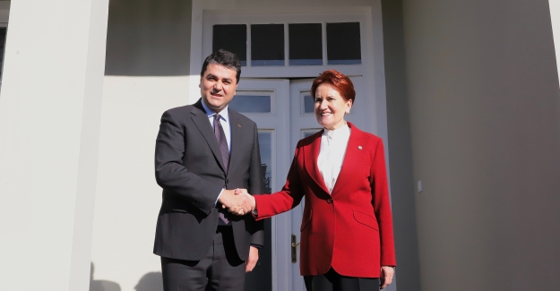 İYİ Parti Genel Başkanı Akşener, DP Genel Başkanı Gültekin Uysal'ı Ziyaret Etti