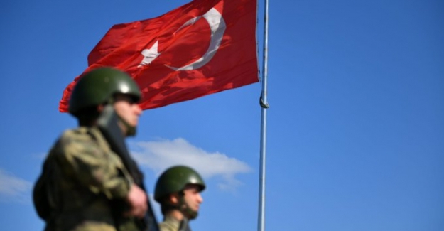 MSB: Yunanistan ve Suriye Sınırlarında 2'si PKK/KCK/ PYD/ YPG'li 1'i FETÖ'cü 3 Şahıs Yakalandı