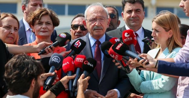 CHP Genel Başkanı Kılıçdaroğlu, Tutuklu Milletvekili Can Atalay’ı Ziyaret Etti