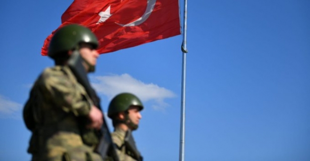 MSB: Suriye, İran ve Yunanistan Sınırlarında 6'sı FETÖ'cü, 4'ü PKK/KCK/PYD/YPG'li 25 Şahıs Yakalandı