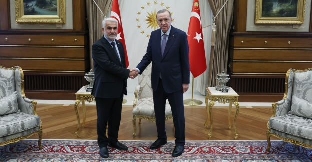 Cumhurbaşkanı Erdoğan, HÜDA PAR Genel Başkanı Yapıcıoğlu'nu Kabul Etti