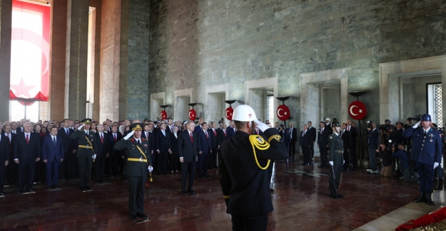 Cumhurbaşkanı Erdoğan, Anıtkabir’de Düzenlenen Törene Katıldı