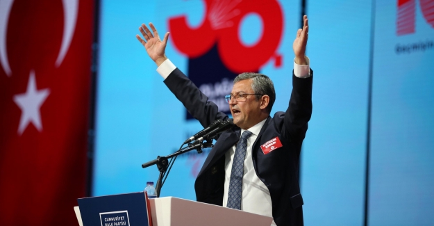 CHP'nin Yeni Genel Başkanı Özgür Özel Oldu