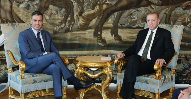 Cumhurbaşkanı Erdoğan, İspanya Başbakanı Sanchez ile Telefonda Görüştü