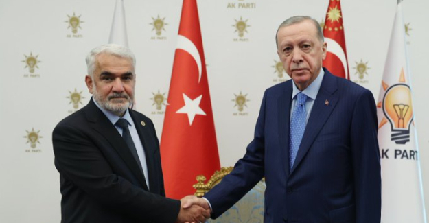 Cumhurbaşkanı Erdoğan, HÜDA PAR Genel Başkanı Yapıcıoğlu ile Görüştü