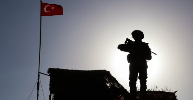 MSB: Yunanistan ve Suriye Sınırlarında 3'ü FETÖ'cü, 1'i DEAŞ'lı, 1'i PKK/KCK'lı 14 Kişi Yakalandı
