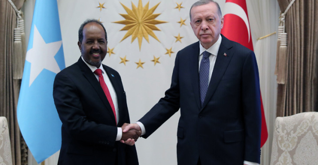 Cumhurbaşkanı Erdoğan, Somali Cumhurbaşkanı Mahmud İle Telefonda Görüştü