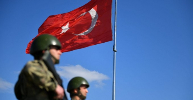 MSB: Yunanistan ve Suriye Sınırlarında 1'i FETÖ'cü, 1'i PKK/PYD-YPG'li 7 Kişi Yakalandı