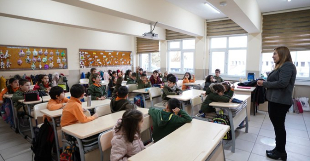 "Yurt Dışında Görevlendirilecek Öğretmen ve Okutmanların Mesleki Yeterlilik Sınavı" Sonuçları Açıklandı