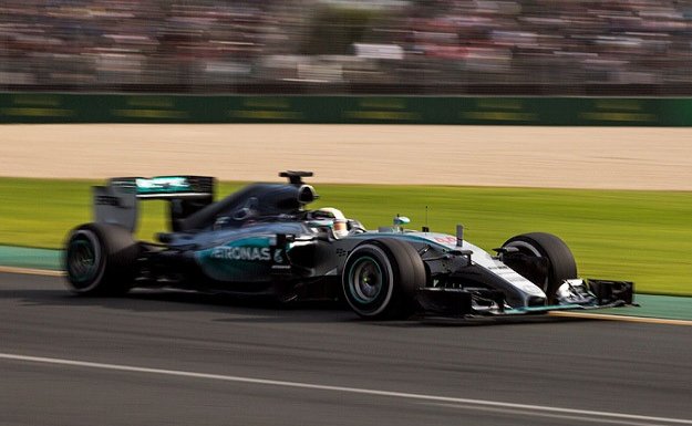 Formula 1'de ilk cep Hamilton'ın