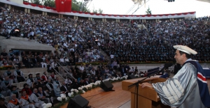 Bilkent Üniversitesi 2016 Yılı Mezunlarını Uğurladı