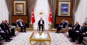 Cumhurbaşkanı Erdoğan KİK üyesi Kuruluşların Temsilcilerini Kabul Etti
