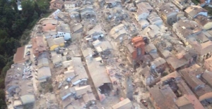 İtalya'da 6,0 Şiddetinde Deprem
