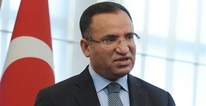 Adalet Bakanı Bozdağ'dan "Kimlik" Yanıtı