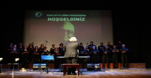 Türk Halk Müziği Sanatçısı Ruhi Su Kartal'da Türkülerle Anıldı