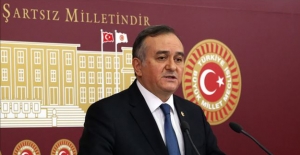 MHP'li Akçay: "FETÖ’yle Mücadele Ederken PKK’yı Mücadelenin Dışında Tutamazsınız"