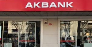 Akbank Üç Yıl Üst Üste En İyi Banka Seçildi