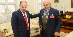 Sağlık Bakanı Akdağ, Gurbetçi Vatandaşı Misafir Etti