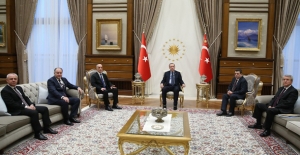 Cumhurbaşkanı Erdoğan Türk-İş Heyetini Kabul Etti