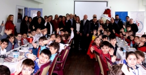 Şehit Ömer Halisdemir Satranç Turnuvası Bakırköy’de Başladı