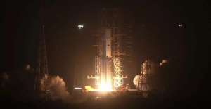 Çin İlk Kargo Uzay Aracını Fırlattı