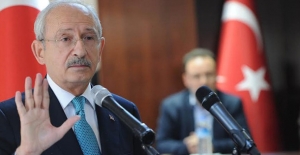 Kılıçdaroğlu: "Her Siyasetçinin Diline Hakim Olması Lazım"