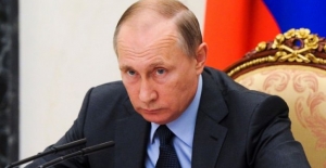 Putin: Terörizm De Dahil Tüm İhtimalleri Değerlendiriyoruz